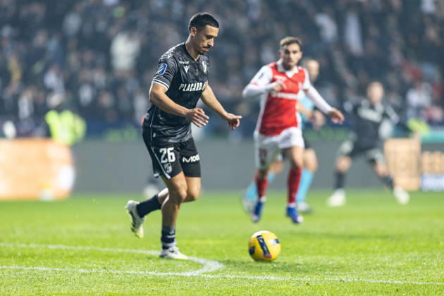 January 10, 2026, Leiria, Lisbon, Portugal: Rodrigo Abascal of Vitoria Guimaraes SC in action during the Allianz Cup Final match between Vitoria Guimaraes SC and SC Braga at Estadio Dr. Magalhaes Pessoa on January 10, 2026 in Leiria, Portugal. Leiria Portugal - ZUMAp267 20260110_zsp_p267_126 Copyright: xDavidexPuglisix