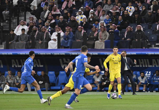 Al Hilal v Al Nassr - Saudi Pro League RIYADH, SAUDI ARABIA - JANUARY 12: Cristiano Ronaldo of Al Nassr in action during the Saudi Pro League match between Al Hilal and Al Nassr at Al Mamlakah Arena Stadium in Riyadh, Saudi Arabia, on January 12, 2026. Mohammed Saad Anadolu Riyadh Saudi Arabia. Editorial use only. Please get in touch for any other usage.  Copyright: x2026xAnadoluxMohammedxSaadx