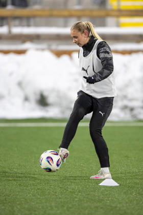 260112 Häckens Tilde Karlsson during a training session on January 12, 2026 in Gothenburg Copyright: NICKLASxELMRIN BB260112NE051