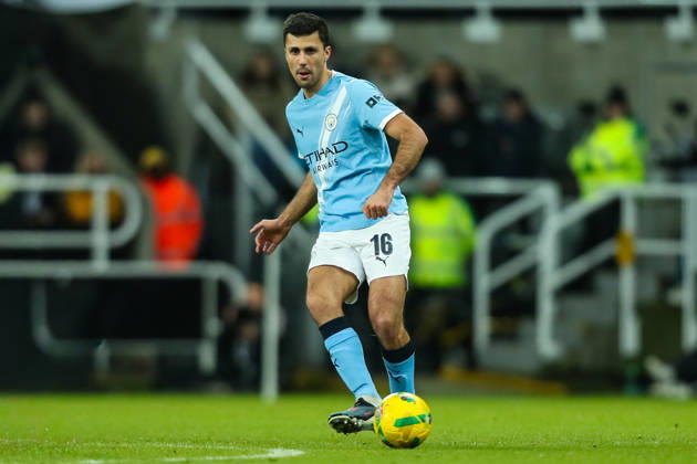 Newcastle United v Manchester City, Carabao Cup Rodri Of Manchester City during the Newcastle United v Manchester City Carabao Cup Semi Final First Leg match at St. James Park, Newcastle Upon Tyne, England on 13 January 2026 Credit: Lee Keuneke Every Second Media Editorial use only. All images are copyright Every Second Media Limited. No images may be reproduced without prior permission. All rights reserved. Premier League and Football League images are subject to licensing agreements with Football DataCo Limited. see https: www.football-dataco.com Copyright: xIMAGO EveryxSecondxMediax ESM-1753-0165 LeexKeunekex xEveryxSecondxMediax