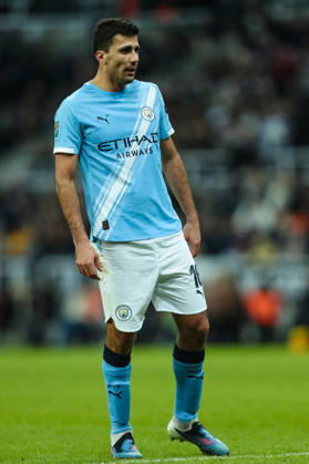 Newcastle United v Manchester City, Carabao Cup Rodri Of Manchester City during the Newcastle United v Manchester City Carabao Cup Semi Final First Leg match at St. James Park, Newcastle Upon Tyne, England on 13 January 2026 Credit: Lee Keuneke Every Second Media Editorial use only. All images are copyright Every Second Media Limited. No images may be reproduced without prior permission. All rights reserved. Premier League and Football League images are subject to licensing agreements with Football DataCo Limited. see https: www.football-dataco.com Copyright: xIMAGO EveryxSecondxMediax ESM-1753-0169 LeexKeunekex xEveryxSecondxMediax
