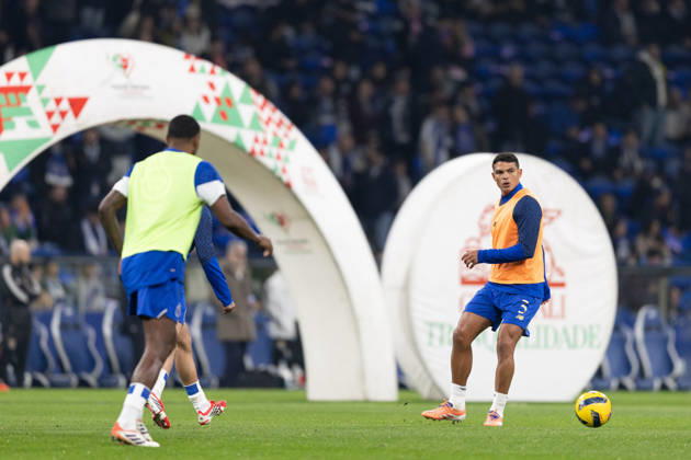 January 14, 2026, Porto, Lisbon, Portugal: Thiago Silva of FC Porto in action during the Taca de Portugal match between FC Porto and SL Benfica at Estadio do Dragao on January 14, 2026 in Porto, Portugal. Porto Portugal - ZUMAp267 20260114_zsp_p267_007 Copyright: xDavidexPuglisix