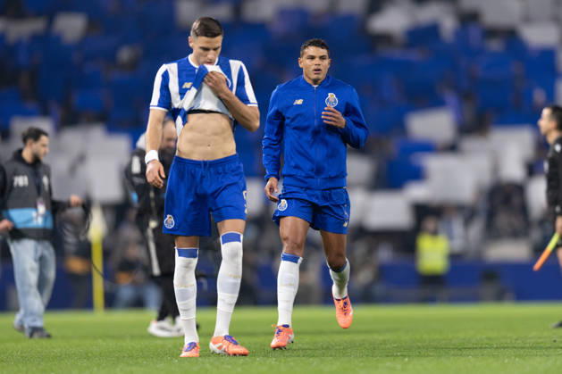 January 14, 2026, Porto, Lisbon, Portugal: Thiago Silva of FC Porto in action during the Taca de Portugal match between FC Porto and SL Benfica at Estadio do Dragao on January 14, 2026 in Porto, Portugal. Porto Portugal - ZUMAp267 20260114_zsp_p267_020 Copyright: xDavidexPuglisix