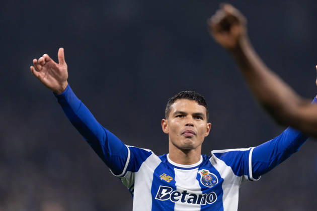 January 14, 2026, Porto, Lisbon, Portugal: Thiago Silva of Fc Porto in action during the Taca de Portugal match between FC Porto and SL Benfica at Estadio do Dragao on January 14, 2026 in Porto, Portugal. Porto Portugal - ZUMAp267 20260114_zsp_p267_182 Copyright: xDavidexPuglisix