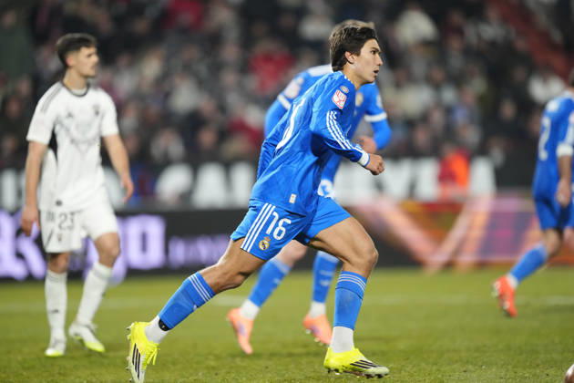 Albacete Balompie v Real Madrid - Copa del Rey ALBACETE, SPAIN - JANUARY 14: Gonzalo Garcia right winger of Real Madrid and Spain celebrates after scoring his sides first goal during the Copa del Rey round of 16 match between Albacete Balompie and Real Madrid at Estadio Carlos Belmonte on January 14, 2026 in Albacete, Spain. Jose Hernandez Anadolu Albacete Spain. Editorial use only. Please get in touch for any other usage. Copyright: x2026xAnadoluxJosexHernandezx