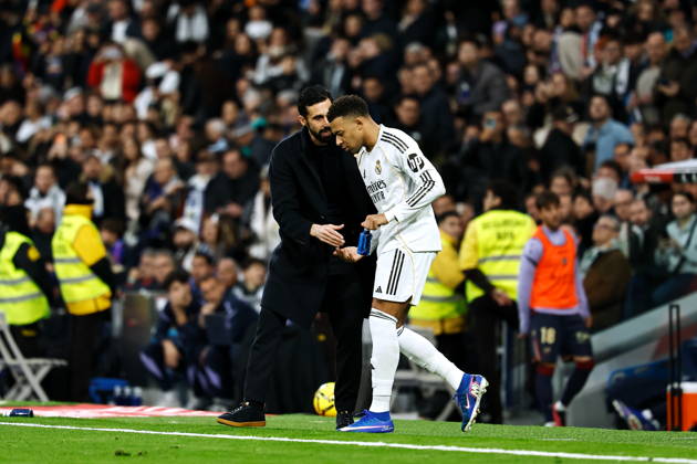 (L-R) Alvaro Arbeloa, Kylian Mbappe (Real), JANUARY 17, 2026 - Football Soccer : Arbeloa and Mbappe celebrate after Mbappe s goal during Spanish LaLiga EA Sports match between Real Madrid CF - Levante UD at the Estadio Santiago Bernabeu in Madrid, Spain. Noxthirdxpartyxsales aflo_316417228