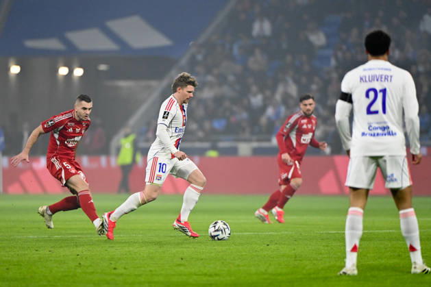 Olympique Lyonnais v Stade Brestois 29 - Ligue 1 McDonald s 2025 2026 10 Pavel SULC (ol) - 05 Brendan CHARDONNET (sb29) during the Ligue 1 McDonald s match between Lyon and Brest at Groupama Stadium on January 18, 2026 in Lyon, France. Lyon France Copyright: xFEPx 776348250