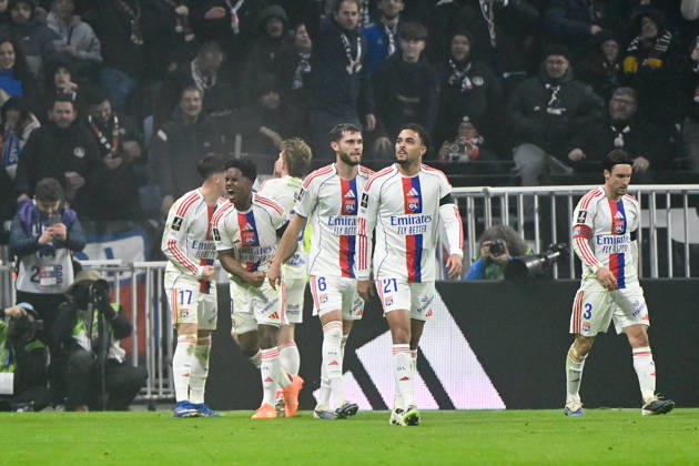 Olympique Lyonnais v Stade Brestois 29 - Ligue 1 McDonald s 2025 2026 09 ENDRICK Felipe Moreira de Sousa (ol) - 06 Tanner TESSMANN (ol) - 21 Ruben KLUIVERT (ol) during the Ligue 1 McDonald s match between Lyon and Brest at Groupama Stadium on January 18, 2026 in Lyon, France. Lyon France Copyright: xFEPx 776348250