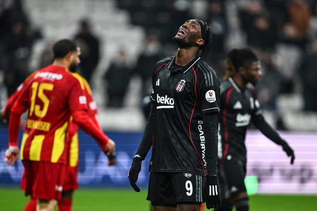 Besiktas v Zecorner Kayserispor - Turkish Super Lig ISTANBUL, TURKIYE - JANUARY 19: Tammy Abraham of Besiktas reacts during the Turkish Super Lig Week 18 match between Besiktas and Zecorner Kayserispor at Tupras Stadium in Istanbul, Turkiye, on January 19, 2026. Cem Tekkesinoglu Anadolu Istanbul Turkey. Editorial use only. Please get in touch for any other usage. Copyright: x2026xAnadoluxCemxTekkesinoglux