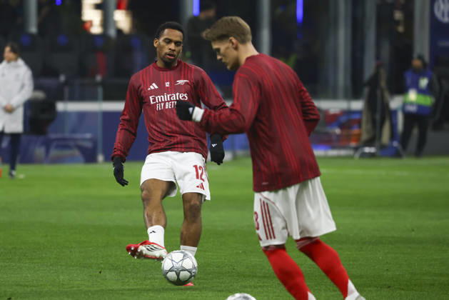 FC Internazionale Milano v Arsenal FC - UEFA Champions League 2025 26 League Phase MD7 Jurrien Timber plays during the UEFA Champions League 2025 26 match between FC Internazionale and FC Arsenal in Milano, Italy, on January 20, 2026, at Giuseppe Meazza stadium Milano Milano Italy Copyright: xMairoxCinquettix originalFilename:cinquetti-fcintern260120_npPC0