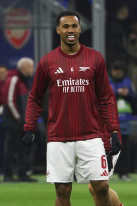 FC Internazionale Milano v Arsenal FC - UEFA Champions League 2025 26 League Phase MD7 Gabriel Magalhaes plays during the UEFA Champions League 2025 26 match between FC Internazionale and FC Arsenal in Milano, Italy, on January 20, 2026, at Giuseppe Meazza stadium Milano Milano Italy Copyright: xMairoxCinquettix originalFilename:cinquetti-fcintern260120_npqwt