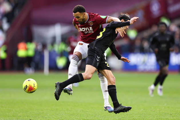 West Ham United gegen Sunderland 24. Januar 2026, London Premier League Fußball West Ham United gegen Sunderland Callum Wilson von West Ham United und Enzo Le Fee von Sunderland Foto Jacques Feeney Abseits London UK  Copyright: xJacquesxFeeneyx xOffsidexOffside