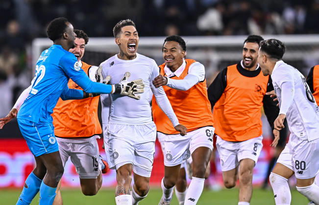 Football, Qatar-UAE Super Shield, Final, Al Sadd SC - Shabab Al Ahli