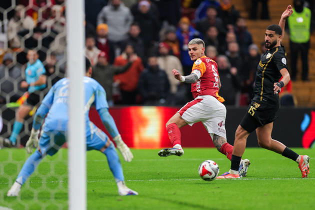 2026-02-01 Galatasaray SK v Kayserispor - Trendyol Super Lig ISTANBUL, TURKEY - FEBRUARY 1: Mauro Icardi of Galatasaray SK, Youssef Ait Bennasser of Kayserispor during the Trendyol Super Lig match between Galatasaray SK and Kayserispor at Rams Park Stadium on February 1, 2026 in Istanbul, Turkey. (Photo by BSR Agency) Istanbul Turkey Content not available for redistribution in The Netherlands directly or indirectly through any third parties. Copyright: xBSRxAgencyx
