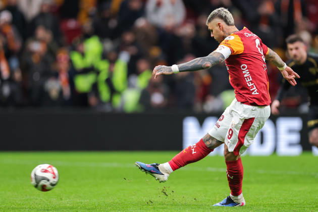 2026-02-01 Galatasaray SK v Kayserispor - Trendyol Super Lig ISTANBUL, TURKEY - FEBRUARY 1: Mauro Icardi of Galatasaray SK scores the team s fourth goal during the Trendyol Super Lig match between Galatasaray SK and Kayserispor at Rams Park Stadium on February 1, 2026 in Istanbul, Turkey. (Photo by BSR Agency) Istanbul Turkey Content not available for redistribution in The Netherlands directly or indirectly through any third parties. Copyright: xBSRxAgencyx