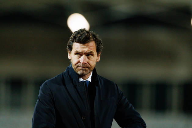 Andre Villas-Boas seen during Liga Portugal game between Casa Pia AC and FC Porto (Maciej Rogowski Ball Raw Images) Rio Maior Estadio Municipal Rio Maior Portugal Copyright: xMaciejxRogowskix maciejrogowski_casapia_fcporto_2526-15