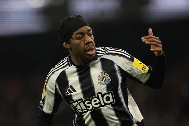 Manchester City v Newcastle United, EFL Cup, Semi Final Second Leg Anthony Elanga (20) of Newcastle United celebrates scoring to make it 3-1 during the EFL Cup semi-final 2nd leg match between Manchester City and Newcastle United at the Etihad Stadium, Manchester, UK on 4 February 2026. Manchester Etihad Stadium Manchester UK Editorial use only DataCo restrictions apply See www.football-dataco.com , Copyright: xConorxMolloyx PSI-23683-0053