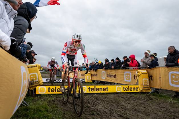 Belgian Michael Vanthourenhout pictured in action during the men elite race of the Noordzeecross cyclocross cycling event in Middelkerke, the last race of the Superprestige competition on Saturday 07 February 2026. DAVIDxPINTENS  x161780050x