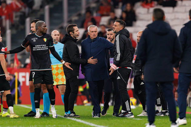 Jose Mourinho seen during Liga Portugal game between SL Benfica and CF Estrela Amadora (Maciej Rogowski Ball Raw Images) Lisbon Estadio da Luz Portugal Copyright: xMaciejxRogowskix maciejrogowski_slbenfica_estrela_2526_3-216
