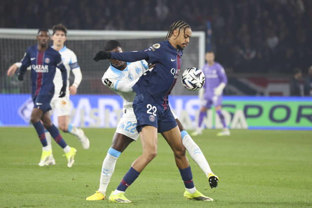 FOOTBALL : Paris Saint Germain Vs Olympique de Marseille - Ligue 1 - 08 02 2026 Bradley Barcola (PSG) Vs Timothy Weah (Olympique de Marseille) ParisFrance  Copyright: xMichaelxBaucherx