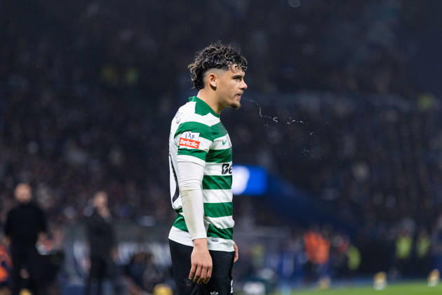 FC Porto Vs Sporting for the Portuguese First League in Porto - 09 Feb 2026 Sporting CP s player, Maxi Araujo reacts during the classic match for the Portuguese First League between FC Porto and Sporting CP at Dragon Stadium. Final score; FC Porto 1:1 Sporting CP Porto Portugal Copyright: xDiogoxBaptistax xSOPAxImagesx DB_FCPvsSCP_0026