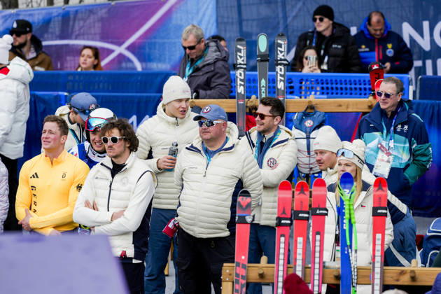Winter Olympics in Milan Cortina 2026 Bormio, Italy 20260211 Sports Director Claus Johan Ryste together with Simen Sellaeg, Fredrik Moller, Communications Manager Espen Graff and Adrian Smiseth Sejersted during the men s alpine skiing Super G at the Winter Olympics in Milano Cortina 2026 Photo Cornelius Poppe NTB Bormio Italy EDITORIAL USE ONLY RESTRICTED USE FOR BETTING COMPANIES Copyright: xCorneliusxPoppex xNTBx