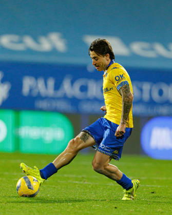 Ricard Sanchez seen during Liga Portugal game between teams of GD Estoril Praia and Vitoria SC at Estadio Antonio Coimbra da Mota (Maciej Rogowski Ball Raw Images) Estoril Estadio Antonio Coimbra da Mota Portugal Copyright: xMaciejxRogowskix maciejrogowski_estoril_vitoriasc_2526-395