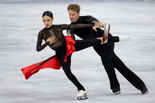 February 11, 2026, Milano, Lombardy, Italy: Madison Chock and Evan Bates of the United States perform in Figure skating, Eiskunstlauf Ice dancing, Eistanzen Free program and win the silver medal during the 2026 Winter Olympics at the Milano Ice Skating Arena on Wednesday in Milano. Milano Italy - ZUMAj89_ 20260211_oly_j89_026 Copyright: xPaulxKitagakixJr.x