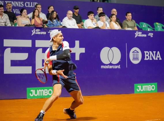 TENNIS - Internazionali di Tennis - Argentina Open 2026 ATP, Tennis Herren 250 Buenos Aires Chilean player Alejandro Tabilo hitting ball at ATP 250 Argentina Open 2026 (in Buenos Aires Lawn Tennis Club) during Argentina Open 2026 ATP 250 Buenos Aires , International Tennis match in Buenos Aires, Argentina, February 11 2026 Buenos Aires Argentina  Copyright: xIPAxSport ABACAx