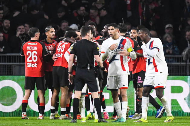 FOOTBALL : Stade Rennais vs Paris SG - Ligue 1 - Journà e 22 - 13 02 2026 Contestation des joueurs du PSG apràs le but de Breel Embolo (Stade Rennais) RennesFrance Copyright: xBaptistexAutissierx