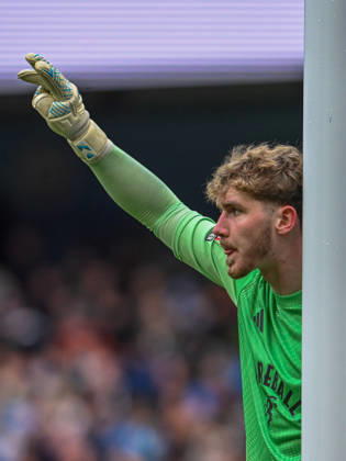 Manchester City v Salford City Emirates FA Cup Matthew Young of Salford City during the Emirates FA Cup Fourth Round match at the Etihad Stadium, Manchester 14 02 2026 UK Newspapers OUT Copyright: xKarlxVallantinex FIL-22981-0083