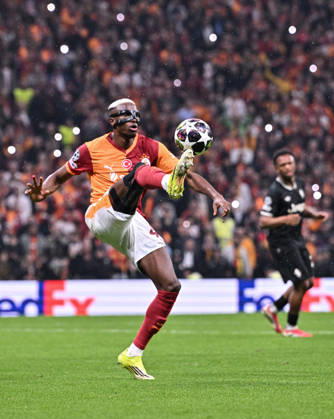 Galatasaray v Juventus - UEFA Champions League ISTANBUL, TURKIYE - FEBRUARY 17: Victor Osimhen of Galatasaray in action during UEFA Champions League last 16 playoff round first leg football match between Galatasaray and Juventus at RAMS Park in Istanbul, Turkiye on February 17, 2026. Elif Ozturk Anadolu Istanbul Turkey. Editorial use only. Please get in touch for any other usage. Copyright: x2026xAnadoluxElifxOzturkx