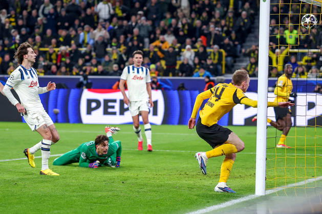 17 02 2026, Football, UEFA Champions League, Borussia Dortmund Atalanta Bergamo, BVB Stadion, Play Offs first leg, Season 2025 2026 Goal Scorer Maximilian Beier BVB 14 after an assist from Serhou Guirassy BVB 09 Regulations prohibit any use of photographs as image sequences and or quasi video Nordrhein Westfalen Germany