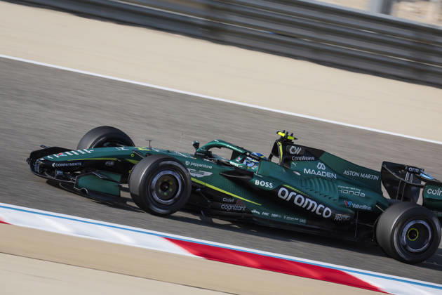 F1 - PRE-SEASON TESTING 2026 - BAHRAIN 2 14 ALONSO Fernando (spa), Aston Martin F1 Team AMR26, action during the Formula 1 Aramco pre-season testing 2026 of the 2026 FIA Formula One World Championship, WM, Weltmeisterschaft from February 18 to 20, 2026 on the Bahrain International Circuit, in Sakhir, Bahrain - SakhirBahrain  Copyright: xEricxAlonsox