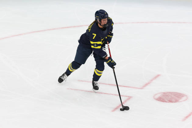 Ice hockey, Eishockey - Milano Cortina 2026 Winter Olympics: Day 13 In Milan, Italy, on February 19, 2026, Jungaker Mira participates in the Ice Hockey Women Switzerland vs Sweden Bronze Medal Game on day thirteen of the Milano Cortina 2026 Winter Olympic Games, Olympische Spiele, Olympia, OS at Milano Santagiulia Ice Hockey Arena Milano Italy  Copyright: xMattiaxMarteganix originalFilename:martegani-serieami260219_npcQm