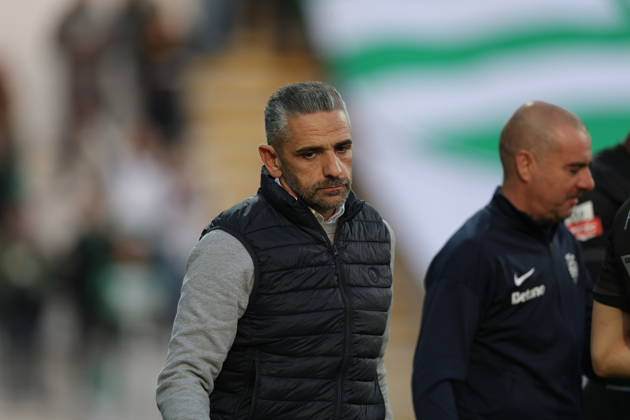 February 21, 2026, Guimaraes, Braga, Portugal: Rui Borges Coach of Sporting CP during the Liga Portugal game between Moreirense FC and Sporting CP at EstoÂ¡dio Comendador Joaquim de Almeida Freitas, Guimaraes, Braga, Portugal, on February 21, 2026. Liga Portugal Moreirense FC X Sporting CP  - ZUMAe141 20260221_zsp_e141_032 Copyright: xLuisxEirasx