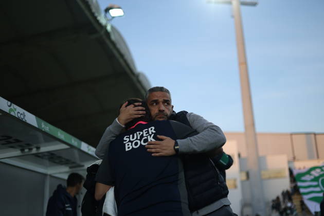 February 21, 2026, Guimaraes, Braga, Portugal: Rui Borges Coach of Sporting CP during the Liga Portugal game between Moreirense FC and Sporting CP at EstoÂ¡dio Comendador Joaquim de Almeida Freitas, Guimaraes, Braga, Portugal, on February 21, 2026. Guimaraes Portugal - ZUMAe141 20260221_zsp_e141_059 Copyright: xLuisxEirasx