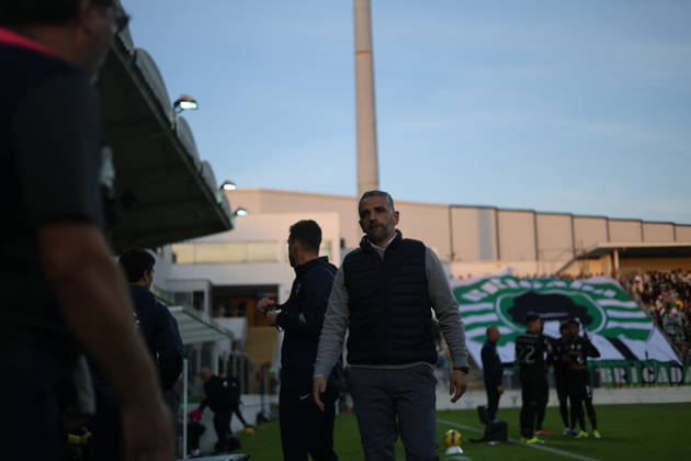 February 21, 2026, Guimaraes, Braga, Portugal: Rui Borges Coach of Sporting CP during the Liga Portugal game between Moreirense FC and Sporting CP at EstoÂ¡dio Comendador Joaquim de Almeida Freitas, Guimaraes, Braga, Portugal, on February 21, 2026. Liga Portugal Moreirense FC X Sporting CP  - ZUMAe141 20260221_zsp_e141_058 Copyright: xLuisxEirasx