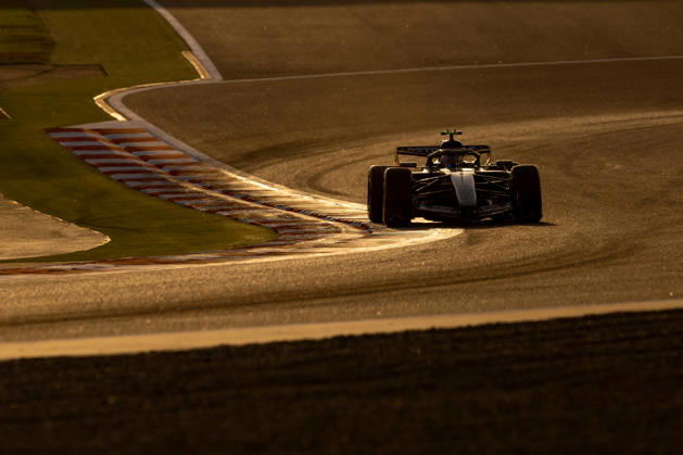 Kimi Antonelli Mercedes AMG Petronas Formula One Team, Italy, 12 in W17, BAH, Formula 1 World Championship, Pre Season Test 2, Bahrain International Circuit, Test Day 2, 2026 season, 19 02 2026 BAH, Formula 1 World Championship, Pre Season Test 2, Bahrain International Circuit, Test Day 2, 2026 season, 19 02 2026 Sakhir Copyright: xEibner-Pressefoto MarcelxFischerx EP_MFI