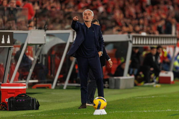 Jose Mourinho seen during Liga Portugal game between SL Benfica and AFS Aves (Luis Loureiro Ball Raw Images) Lisbon Estadio da Luz Portugal Copyright: xLuisxLoureirox LuisLoureiro_Benfica_AVS2526-44