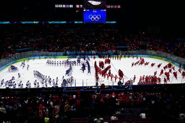 HOCKEY SUR GLACE JO MILAN CORTINA 2026 2026 CANADA ETATS UNIS 1 2 ap SANTAGIULIA ICE HOCKEY ARENA MILAN ITALIE 22 02 2026 PAPON BERNARD general view of the ice rink with overlay effect MILAN SANTAGIULIA ICE HOCKEY ARENA Italie GermanyxJapanxUKxFrancexBelgiumxOUT  Copyright: xPAPONxBERNARDx