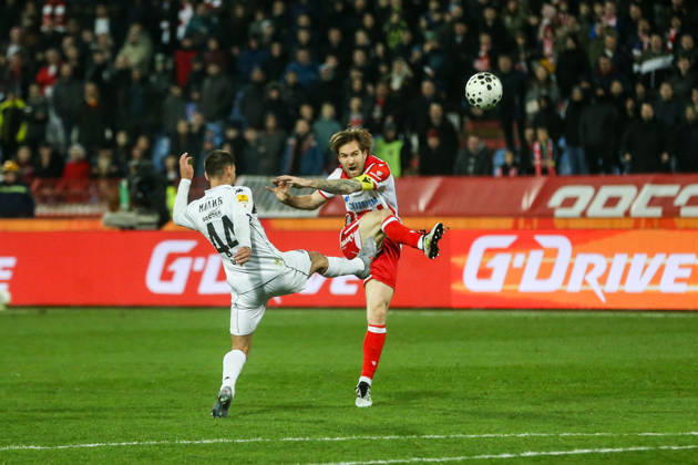 Crvena Zvezda v Partizan - Serbian SuperLiga BELGRADE, SERBIA - FEBRUARY 22: Stefan Milic (44) of Partizan in action during the Serbian SuperLiga football match between Crvena Zvezda and Partizan at Rajko Mitic Stadium in Belgrade, Serbia on February 22, 2026. Filip Stevanovic Anadolu Belgrade Serbia. Editorial use only. Please get in touch for any other usage. Copyright: x2026xAnadoluxFilipxStevanovicx