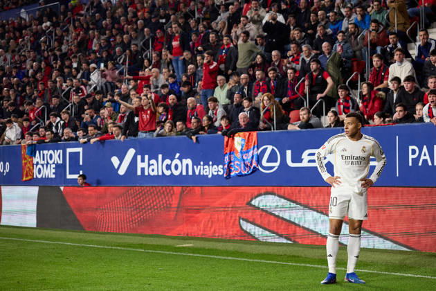 CA Osasuna v Real Madrid CF - LaLiga EA Sports Kylian Mbappe of Real Madrid CF looks on during the LaLiga EA Sports match between CA Osasuna and Real Madrid CF at El Sadar on February 21, 2026, in Pamplona, Spain. Pamplona El Sadar Navarra Spain RL_OSAvRMCF_000078 Copyright: xRicardoxLarreinax