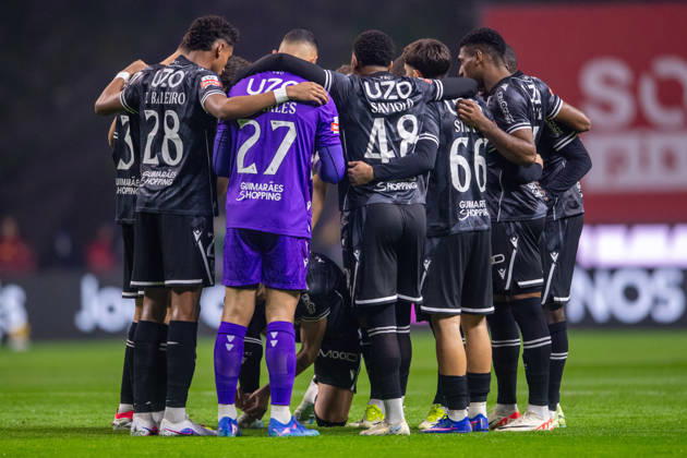 February 21, 2026, Braga, Braga, Portugal: BRAGA, PORTUGAL - FEBRUARY 21: Vitoria SC line up united before the game start during the Liga Portugal Betclic 2025 26 League match between SC Braga and Vitoria SC, at Estadio Municipal de Braga on February 21, 2026 in Braga, Portugal Braga Portugal - ZUMAl192 20260221_zsp_l192_030 Copyright: xMiguelxLemosx