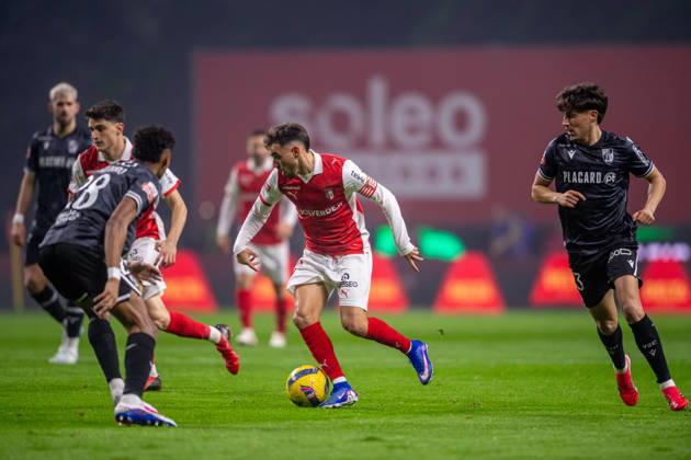 February 21, 2026, Braga, Braga, Portugal: BRAGA, PORTUGAL - FEBRUARY 21: RICARDO HORTA from SC Braga is seen on action during the Liga Portugal Betclic 2025 26 League match between SC Braga and Vitoria SC, at Estadio Municipal de Braga on February 21, 2026 in Braga, Portugal Braga Portugal - ZUMAl192 20260221_zsp_l192_035 Copyright: xMiguelxLemosx
