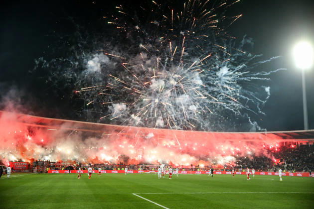 Crvena Zvezda v Partizan - Serbian SuperLiga BELGRADE, SERBIA - FEBRUARY 22: Fans chant during the Serbian SuperLiga football match between Crvena Zvezda and Partizan at Rajko Mitic Stadium in Belgrade, Serbia on February 22, 2026. Filip Stevanovic Anadolu Belgrade Serbia. Editorial use only. Please get in touch for any other usage. Copyright: x2026xAnadoluxFilipxStevanovicx