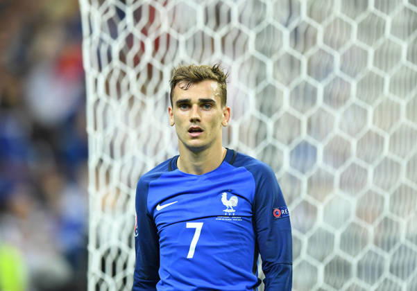 Portugal wins UEFA EURO, EM, Europameisterschaft,Fussball 2016 PARIS, FRANCE - JULY 10: Antoine Griezmann of France is seen after Portugal won the Euro 2016 final football match at the Stade de France in Saint-Denis, north of Paris, France on July 10, 2016. Ile-de-France France. Editorial use only. Please get in touch for any other usage. Copyright: x2025xAnadoluxMustafaxYalcinx