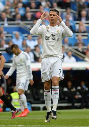 Real Madrid CF v UD Almeria - La Liga MADRID, SPAIN - APRIL 29: Cristiano Ronaldo of Real Madrid CF in action during the La Liga match between Real Madrid CF and UD Almeria at Estadio Santiago Bernabeu on April 29, 2015 in Madrid, Spain. Evrim Aydin Anadolu Agency Madrid Spain. Editorial use only. Please get in touch for any other usage. Copyright: x2025xAnadoluxEvrimxAydınx