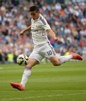 Real Madrid CF v UD Almeria - La Liga MADRID, SPAIN - APRIL 29: James Rodriguez of Real Madrid CF in action during the La Liga match between Real Madrid CF and UD Almeria at Estadio Santiago Bernabeu on April 29, 2015 in Madrid, Spain. Evrim Aydin Anadolu Agency Madrid Spain. Editorial use only. Please get in touch for any other usage. Copyright: x2025xAnadoluxEvrimxAydınx