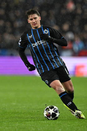 260218 Club Brugge vs Atletico Madrid Christos Tzolis (8) of Club Brugge pictured during the Uefa Champions League Knock Out play offs first leg in season 2025 - 2026 between Club Brugge KV and Atletico de Madrid on February 18 , 2026 in Brugge, Belgium. (Photo by David Catry Isosport) Brugge Belgium Copyright: xDavidxCatryx 20260218DC2_3209